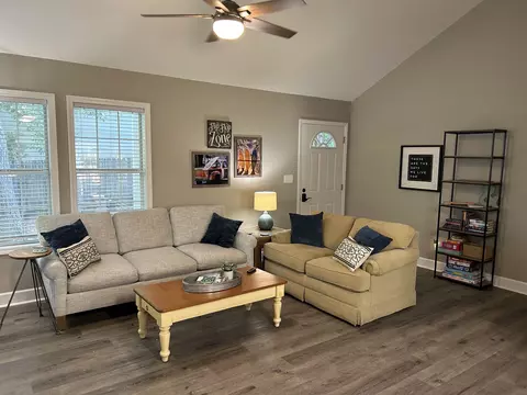 Living - 3947 Spanner Way, Murrells Inlet, SC 29576 photo 3 of 4