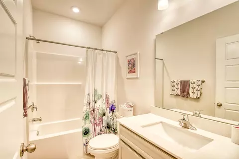 Bath - 4019 Braid Ct, Myrtle Beach, SC 29588 photo 3 of 3