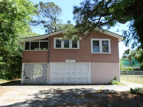 1421 Havens Dr, North Myrtle Beach, SC 29582