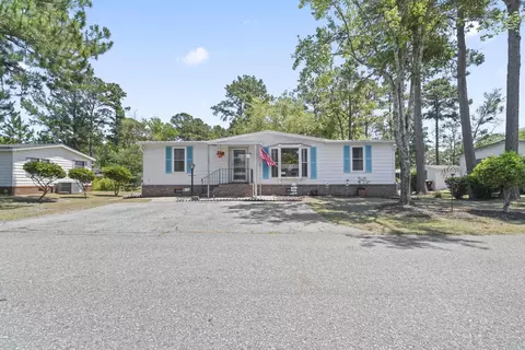 3123 Palmetto Dr, Murrells Inlet, SC 29576