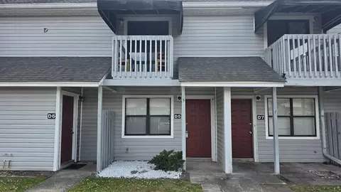 801 Burcale Rd #D-5, Myrtle Beach, SC 29579