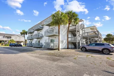 300 47th Ave S #1E, North Myrtle Beach, SC 29582