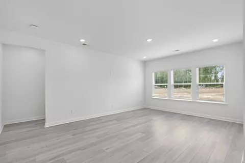 Living - 432 Congaree Ln, Longs, SC 29568 photo 2 of 5