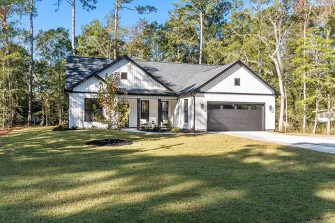 340 Persimmon Rd SW, Calabash, NC 28467