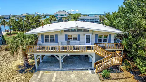 2228 Oyster Cv, Murrells Inlet, SC 29576