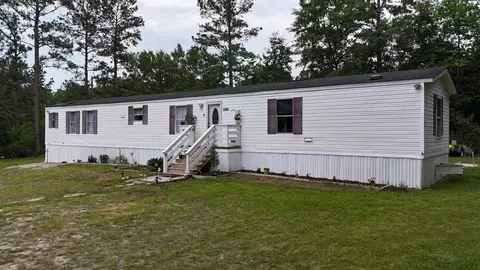 1194 Rainbow Dr, Loris, SC 29569 photo 2