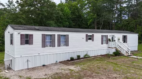 1194 Rainbow Dr, Loris, SC 29569 photo 3