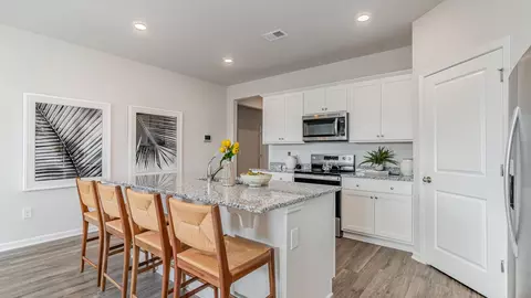 Kitchen - 1341 Parkside Ct, Conway, SC 29527 photo 2 of 5