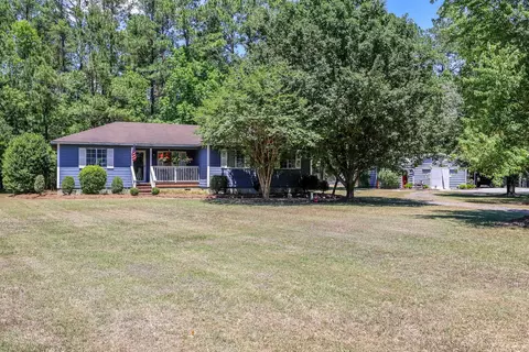 323 Roughbark Dr, Andrews, SC 29510