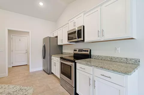 Kitchen - 112 Ringding Dr, Conway, SC 29526 photo 2 of 4