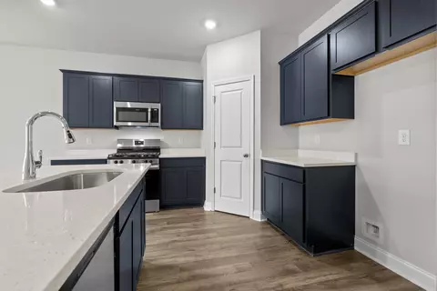 Kitchen - 2919 Spain Ln, Conway, SC 29527 photo 2 of 2