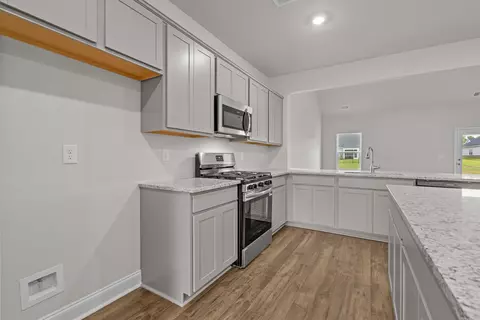 Kitchen - 2927 Spain Ln, Conway, SC 29527 photo 5 of 6