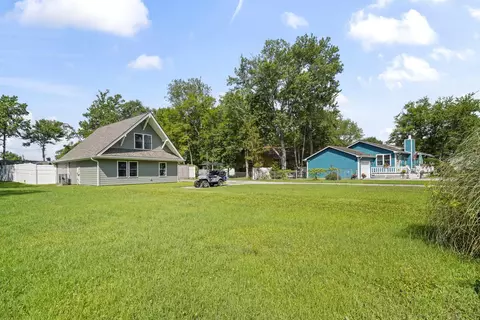 Exterior - 1406 Winddrift Ct, Surfside Beach, SC 29575 photo 9 of 10