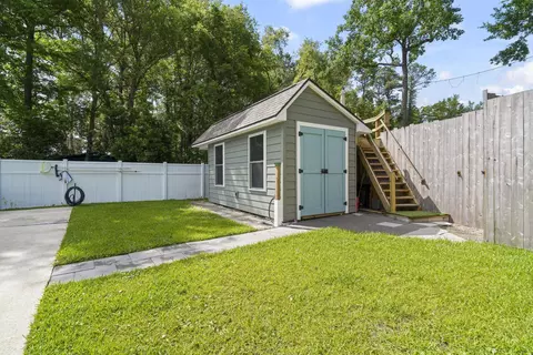 Exterior - 1406 Winddrift Ct, Surfside Beach, SC 29575 photo 6 of 10