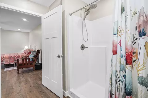 Bath - 1406 Winddrift Ct, Surfside Beach, SC 29575 photo 3 of 5