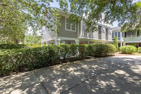 Exterior - 816 11th Ave N, Surfside Beach, SC 29575 photo 4 of 5