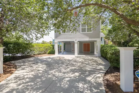 816 11th Ave N, Surfside Beach, SC 29575