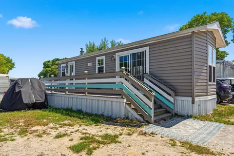 9700 Kings Rd, Myrtle Beach, SC 29572