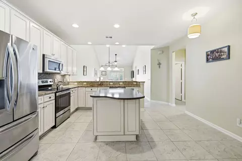 Kitchen - 1545 Palmina Loop #C, Myrtle Beach, SC 29588 photo 5 of 6