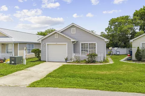 417 Chesterfield Ct, Myrtle Beach, SC 29577