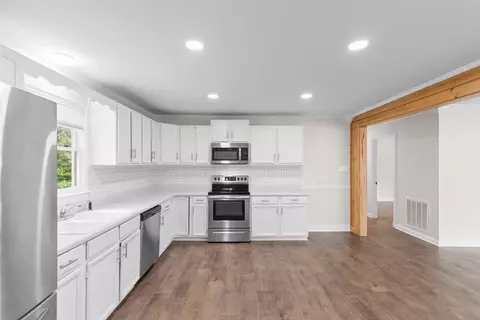 Kitchen - 191 Deer Run Ave, Georgetown, SC 29440 photo 2 of 6