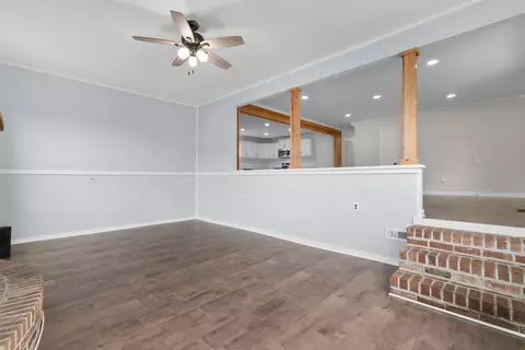 Living - 191 Deer Run Ave, Georgetown, SC 29440 photo 5 of 8