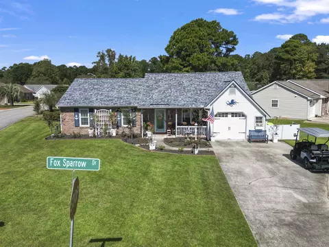 1101 Fox Sparrow Dr, Murrells Inlet, SC 29576