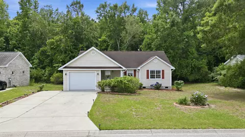 961 Castlewood Dr, Conway, SC 29526