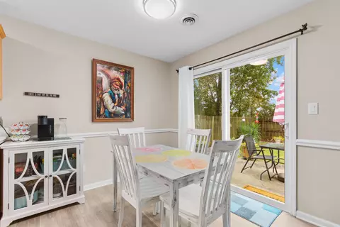 Dining - 2927 Temperance Dr, Myrtle Beach, SC 29577 photo 1 of 2