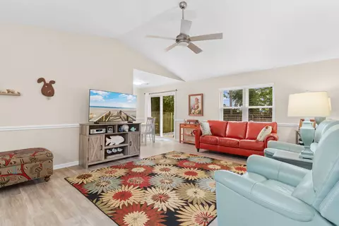 Living - 2927 Temperance Dr, Myrtle Beach, SC 29577 photo 2 of 4