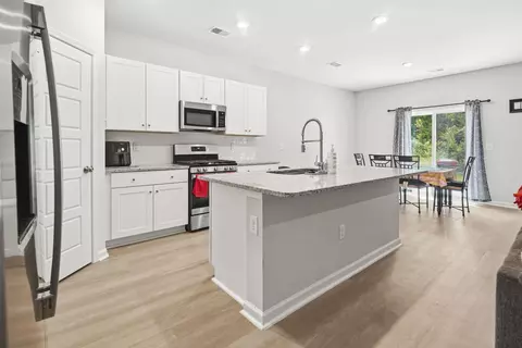 Kitchen - 355 Fennec Loop, Conway, SC 29526 photo 1 of 7