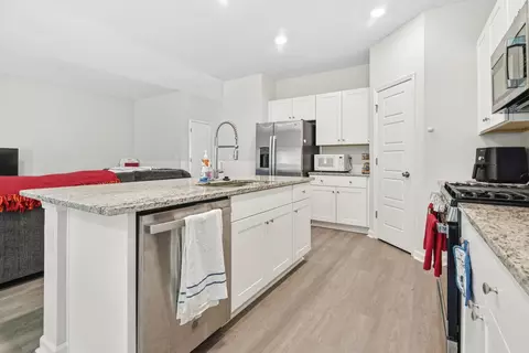Kitchen - 355 Fennec Loop, Conway, SC 29526 photo 6 of 7