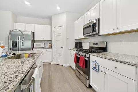 Kitchen - 355 Fennec Loop, Conway, SC 29526 photo 4 of 7