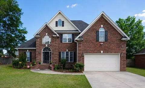 2808 Hermitage Ln, Florence, SC 29501