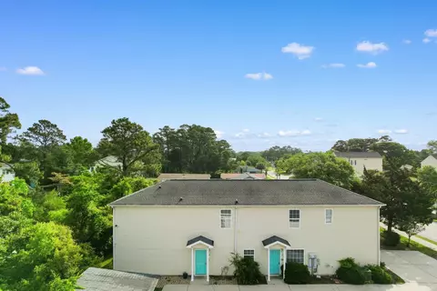 1508 Hillside Dr S, North Myrtle Beach, SC 29582