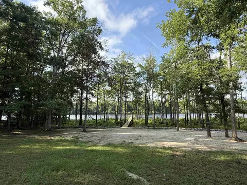 598 Comanche Dr, Georgetown, SC 29440 photo 18