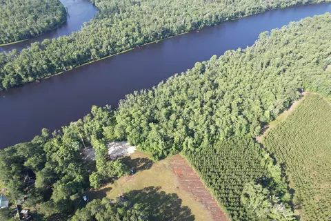 598 Comanche Dr, Georgetown, SC 29440 photo 6