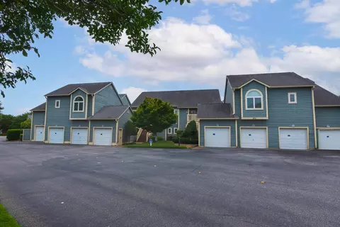 800 Castleford Cir #4-E, Myrtle Beach, SC 29572