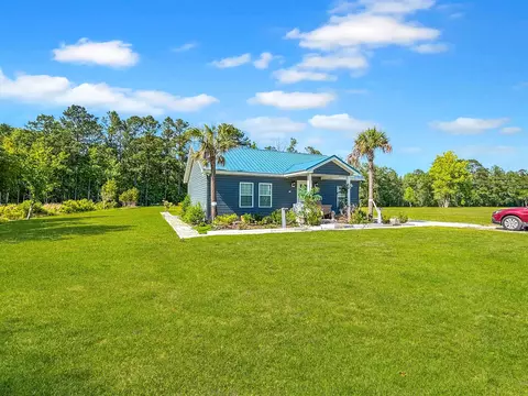 75 Dora Rosas Ln, Tabor City, NC 28463