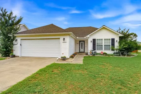 2902 Silver Leaf Cir, Loris, SC 29569