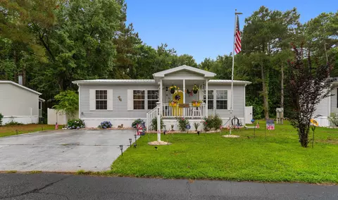 978 Jamestown Rd, Conway, SC 29526