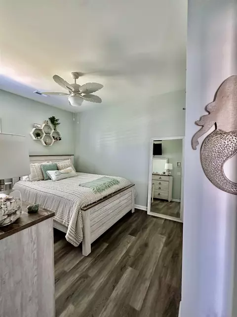 Bedroom - 473 Rycola Cir, Surfside Beach, SC 29575 photo 3 of 4