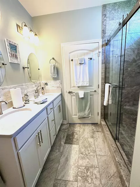 Bath - 473 Rycola Cir, Surfside Beach, SC 29575 photo 1 of 5