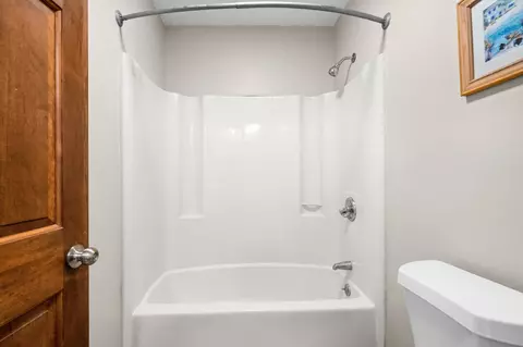 Bath - 213 Double Eagle Dr #E3, Surfside Beach, SC 29575 photo 1 of 2