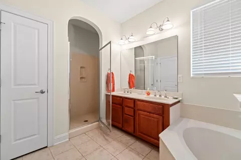 Bath - 215 Kessinger Dr, Surfside Beach, SC 29575 photo 2 of 3