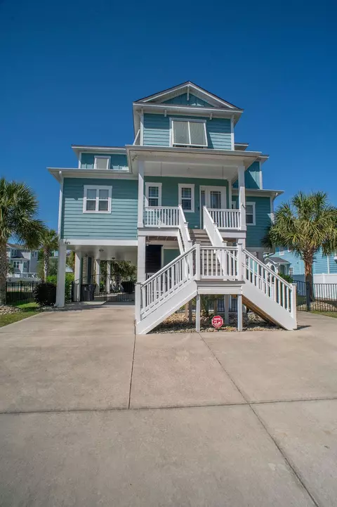 429 Oak Ave, Murrells Inlet, SC 29576