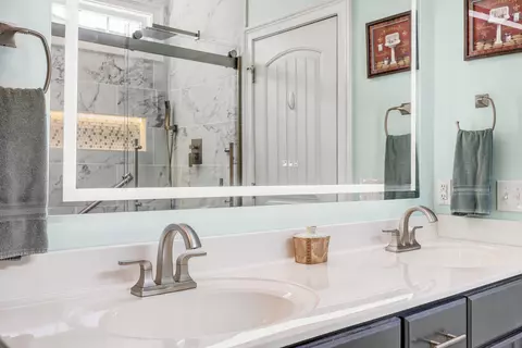 Bath - 529 Irees Way, Longs, SC 29568 photo 2 of 5