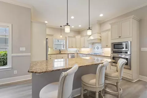 Kitchen - 809 Bluffview Dr, Myrtle Beach, SC 29579 photo 4 of 5