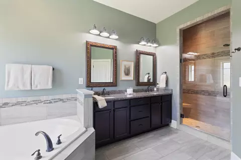 Bath - 809 Bluffview Dr, Myrtle Beach, SC 29579 photo 1 of 4