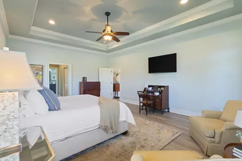 Bedroom - 809 Bluffview Dr, Myrtle Beach, SC 29579 photo 4 of 5